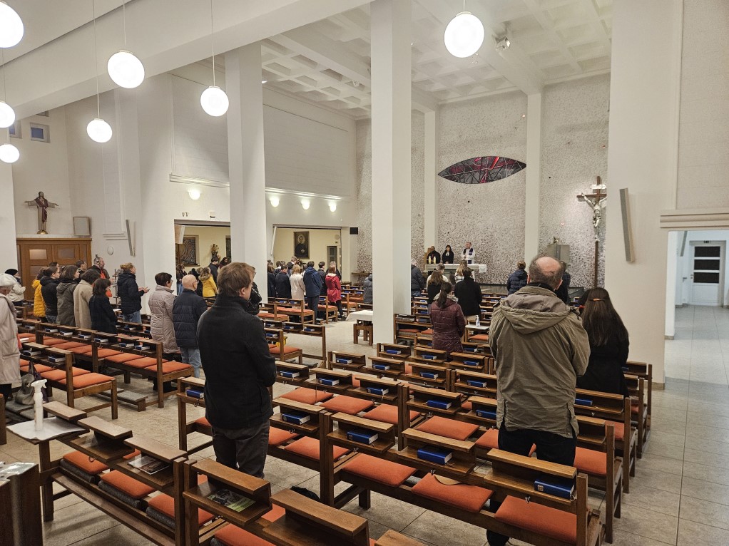 Ekumenický Úterek v Kobylisích: spojeni v modlitbě