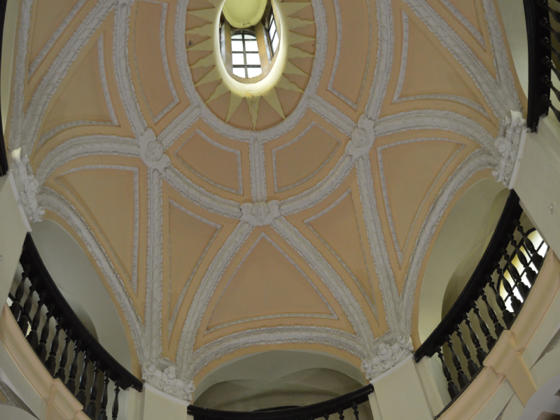 2203 rotunda 2