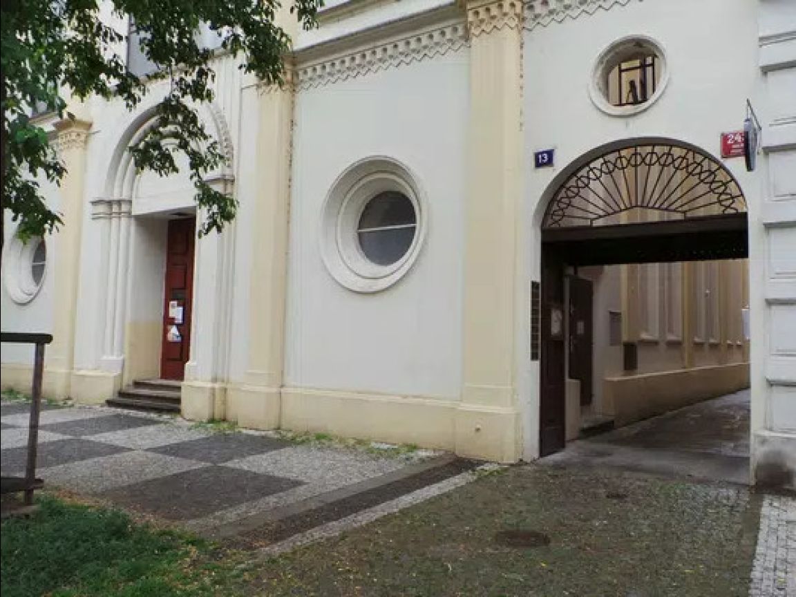 Náboženská obec Církve československé husitské v Praze 8 - Karlín